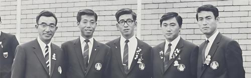 Taiichi Okahashi, Ginjiro Nakabe, Shoichiro Maeda, Kenichi Yamada, Shinji Morikawa
