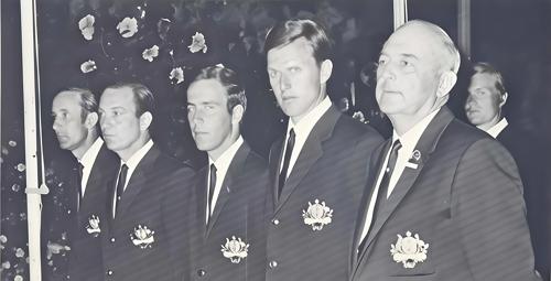 Kevin Hartley, Tony Gresham, Terry Gale, Kevin Donohoe, John Tomlinson