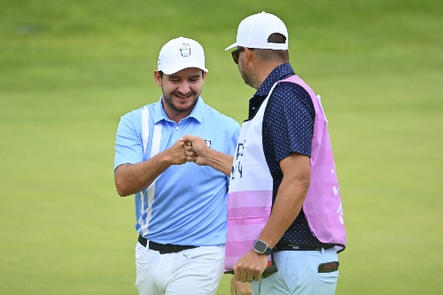 Alejandro Tosti, Christopher Walton