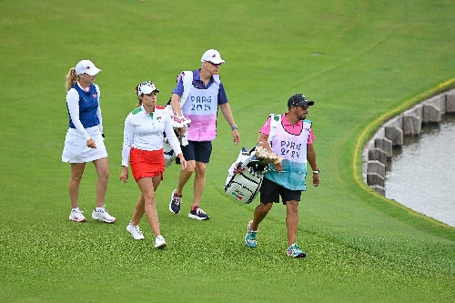 Gaby Lopez, Celine Borge